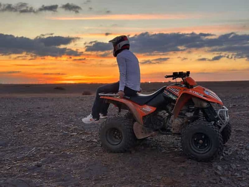 Billet Marrakech : Excursion en quad dans le désert et la palmeraie au coucher du soleil avec thé