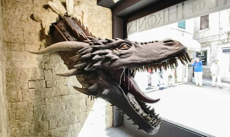 Billet Split : Billet d'entrée au musée Game of Thrones