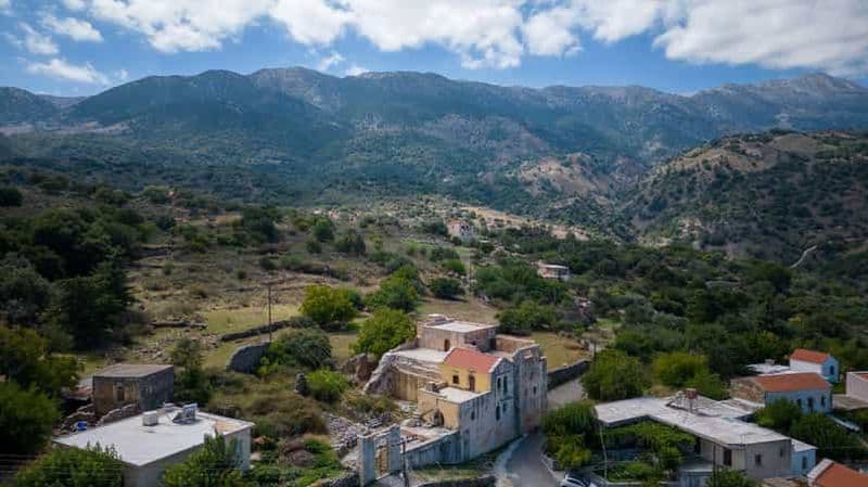 Billet La Canée : visite des 7 villages d'Apokoronas avec déjeuner
