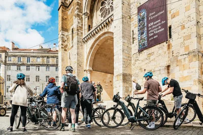 Billet Lisbonne : Les points forts et les points de vue de la ville en E-Bike