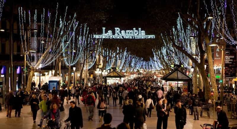 Billet Barcelone : Visite à pied de Noël avec billets pour les cathédrales