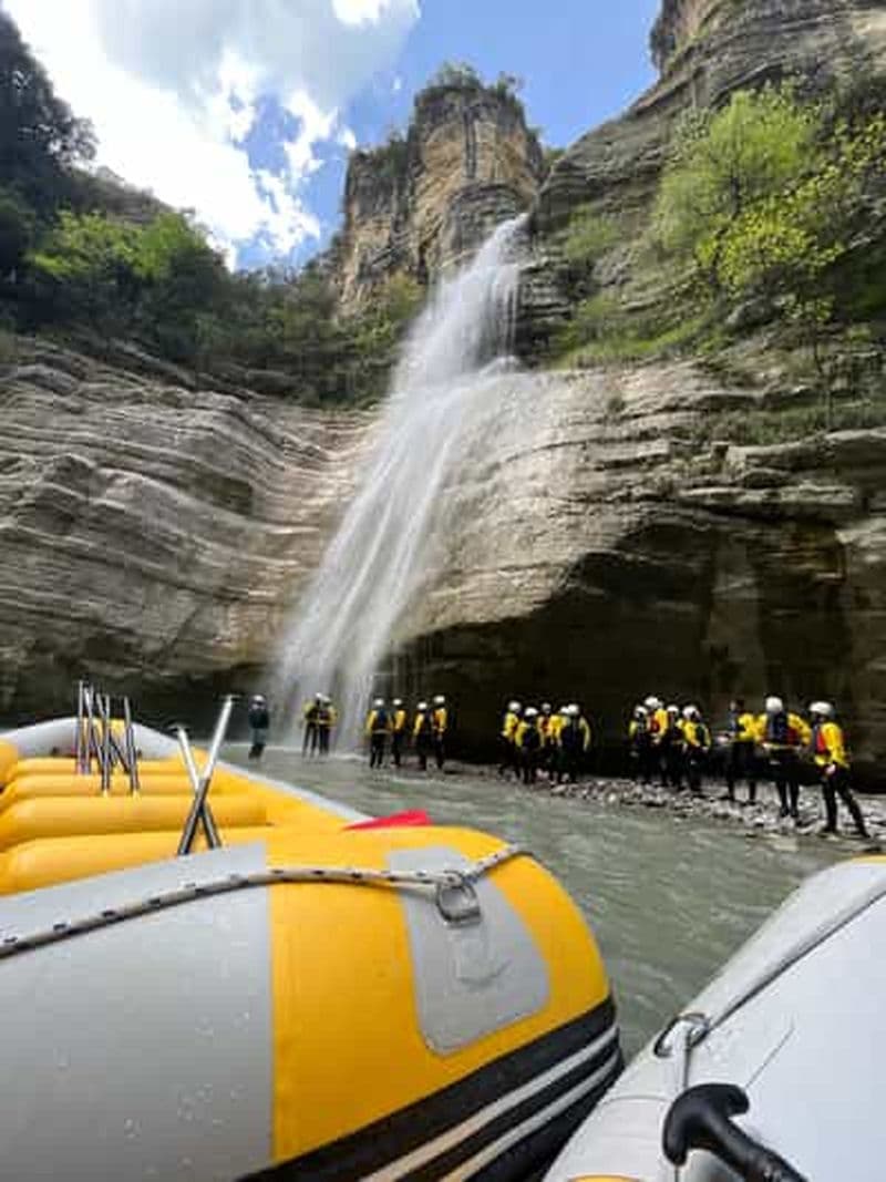 Billet Çorovoda : rafting et tubing dans le canyon d'Osumi