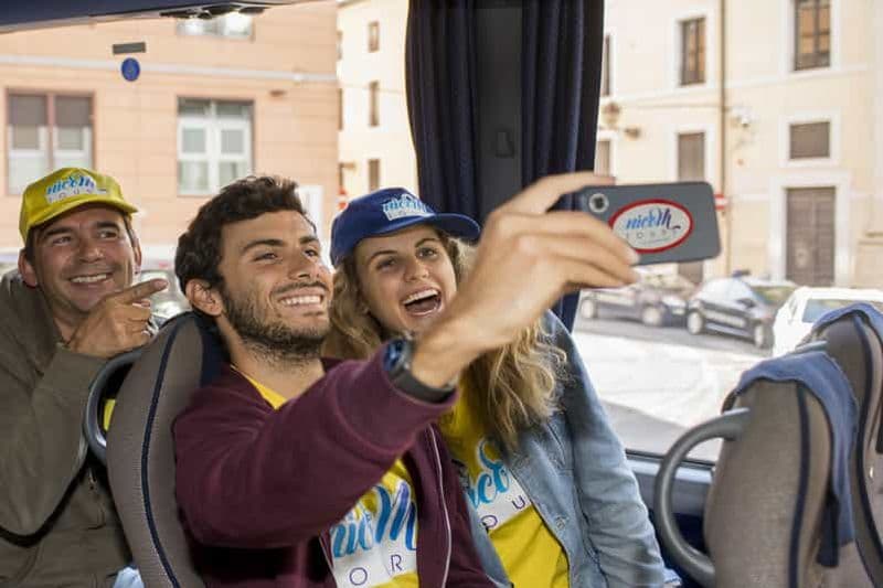 Billet Depuis Rome : Transfert aller-retour à Tivoli avec billets d'entrée