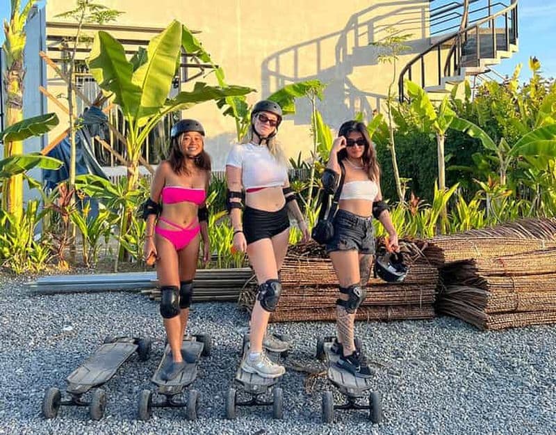 Billet Siargao : Matin 1 heure d'expérience guidée de patinage électrique