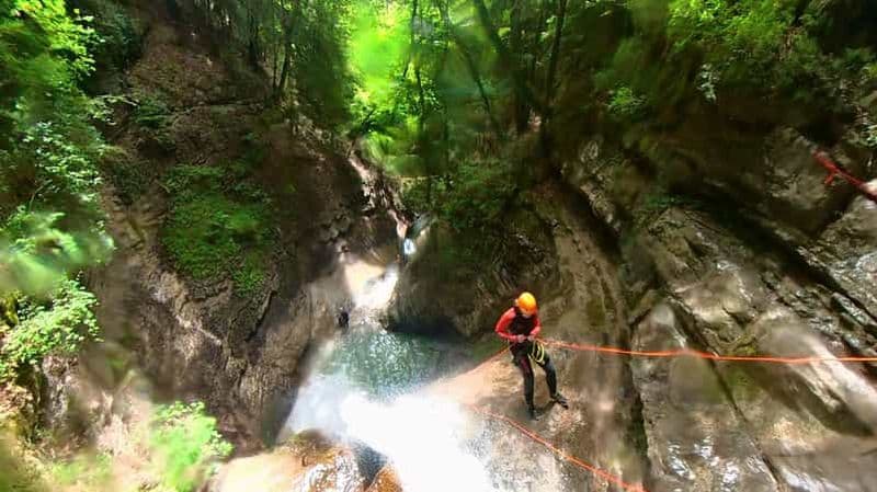 Billet Annecy : Canyoning aux cascades d'Angon