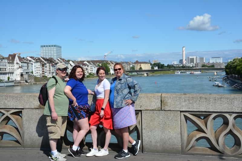 Billet Visite à pied personnalisable avec un photographe local