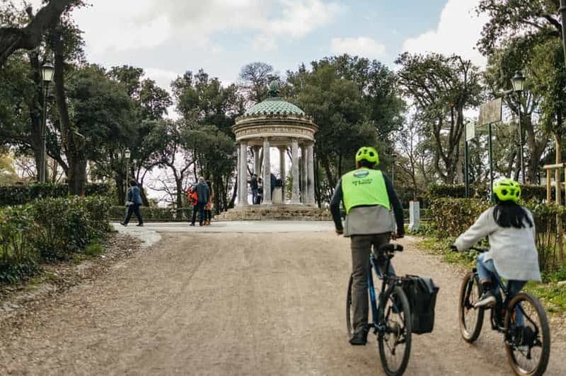 Billet Rome : Villa Borghese, Villa Ada et Coppedè E-Bike Tour
