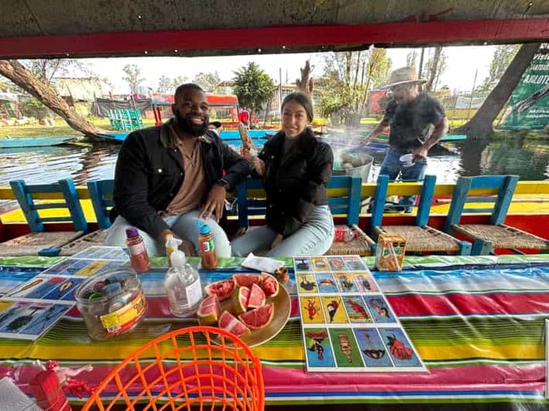 Billet Mexico : Tour en bateau de Xochimilco avec repas et boissons