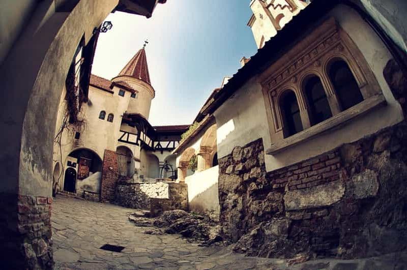 Billet Bucarest : Château de Dracula, château de Peles et visite guidée de Brasov