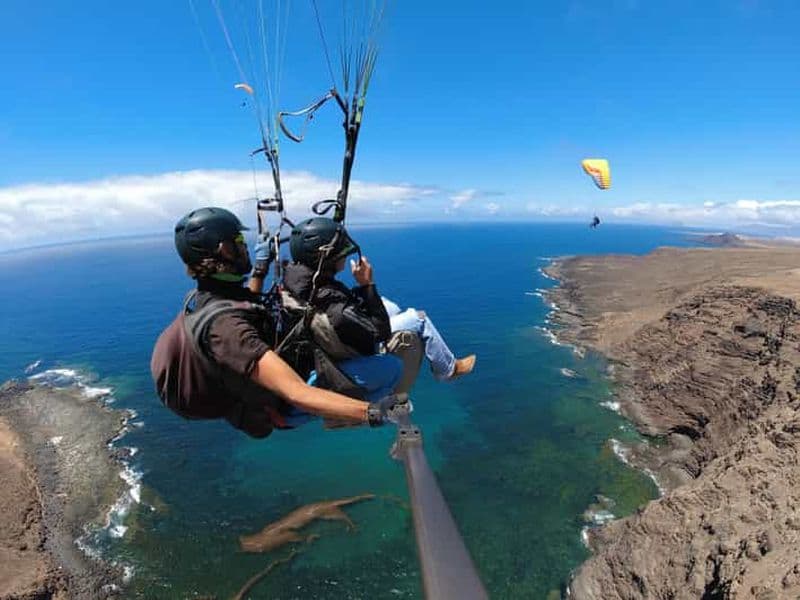 Billet Lanzarote : Vol en parapente en tandem au-dessus de Lanzarote