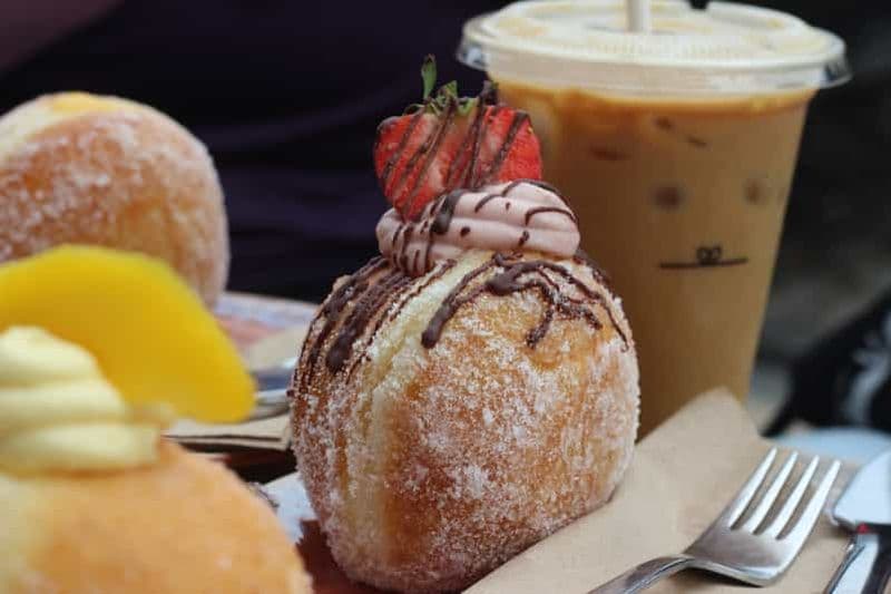 Billet Édimbourg : donuts, douceurs et aventure sur le Royal Mile