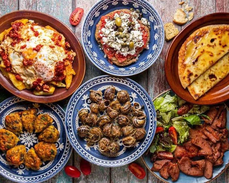 Billet Visite culinaire privée d'Athènes, voyagez comme un critique gastronomique.