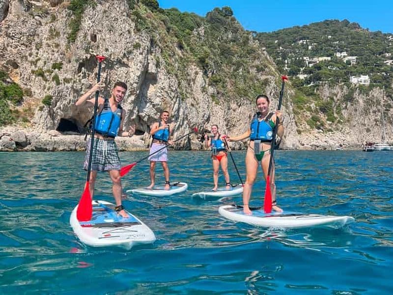 Billet Capri : excursion en paddle vers les grottes et les plages avec photos