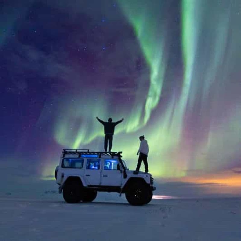 Billet Depuis Reykjavik : Visite privée des aurores boréales et photographies