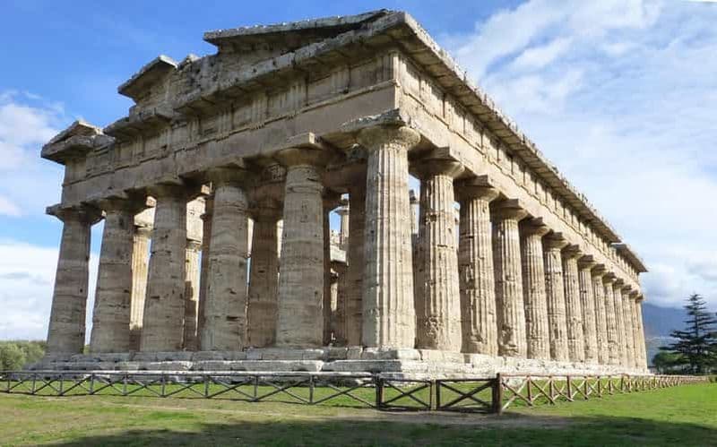 Billet Depuis Naples : visite guidée des temples de Paestum et d'une ferme de mozzarella