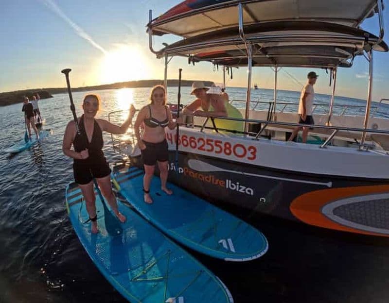 Billet Ibiza : tour en bateau avec SUP et plongée avec tuba, grottes, boissons et photos
