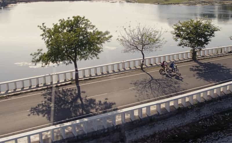 Billet Udaipur : Découvrez les lacs et les villages à vélo électrique