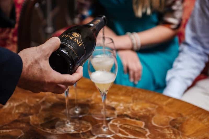 Billet Visite d'un domaine viticole avec dégustation de TrentoDoc et de Grappa