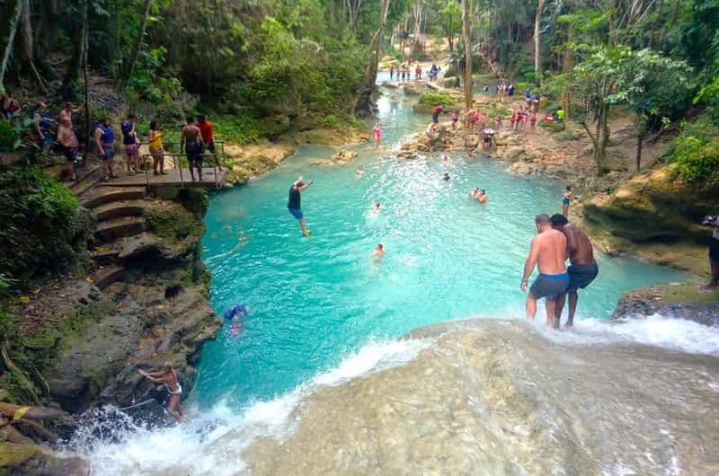 Billet Ocho Rios : Irie Blue Hole et River Tubing Tour