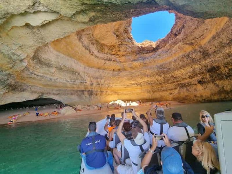 Billet Albufeira : grotte de Benagil et croisière touristique avec les dauphins