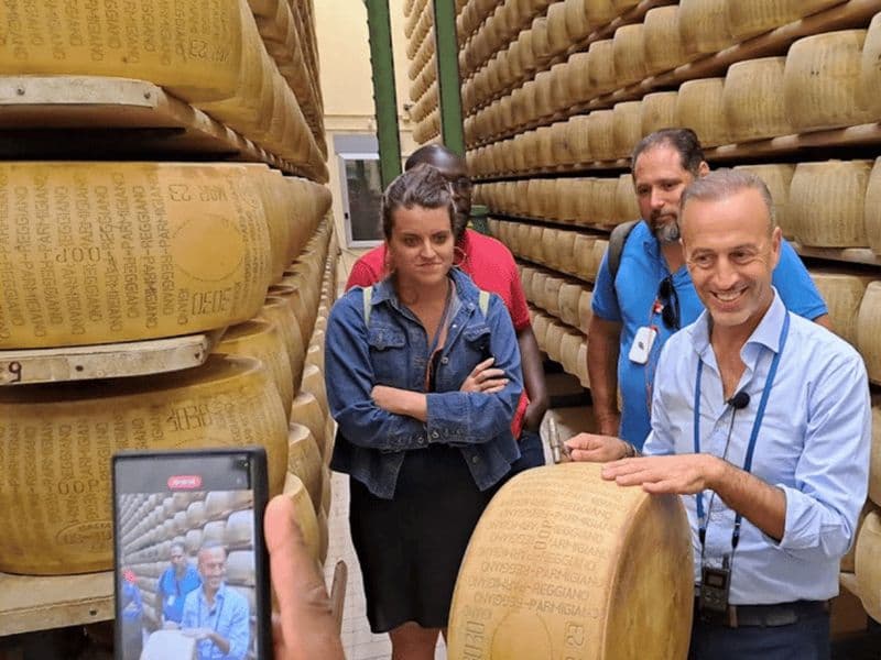 Billet Visite et dégustation de la fabrique de parmesan près de Parme