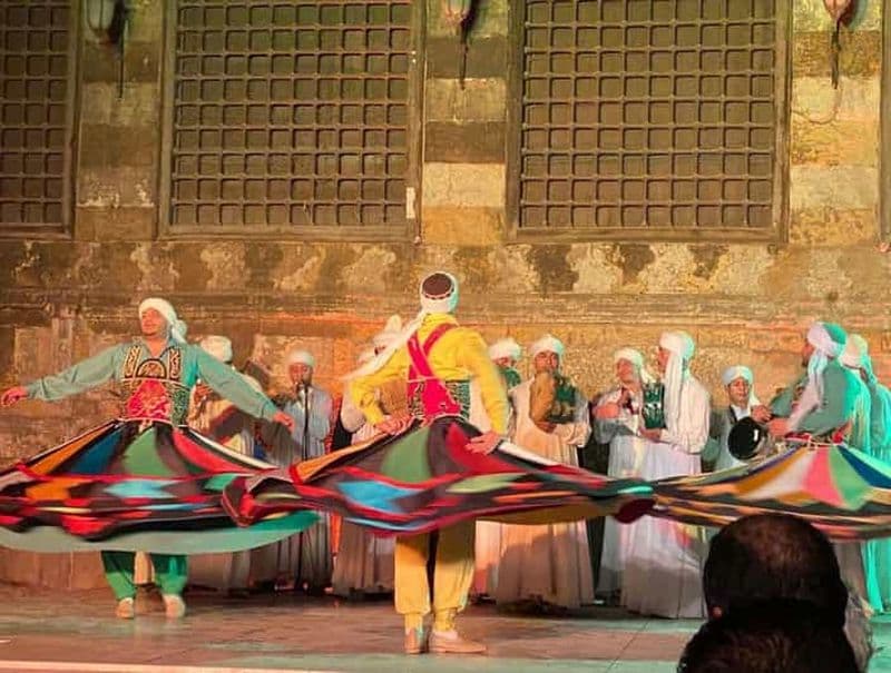 Billet Le Caire : Spectacle de la troupe de danse Tanoura du patrimoine égyptien