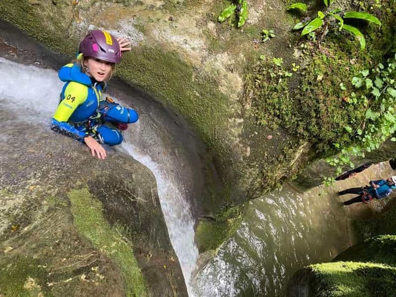 Billet Initiation au canyoning nature sur le Vercors - Grenoble