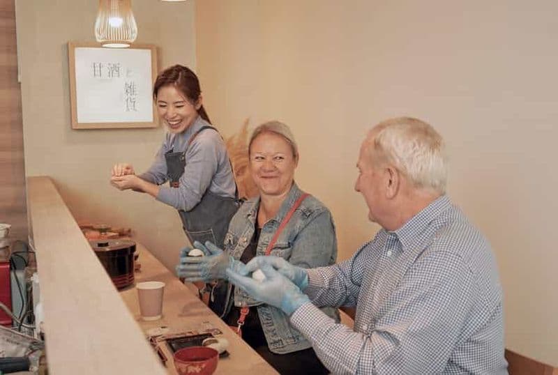 Billet Tokyo : atelier préparation d'onyagashi et visite à vélo