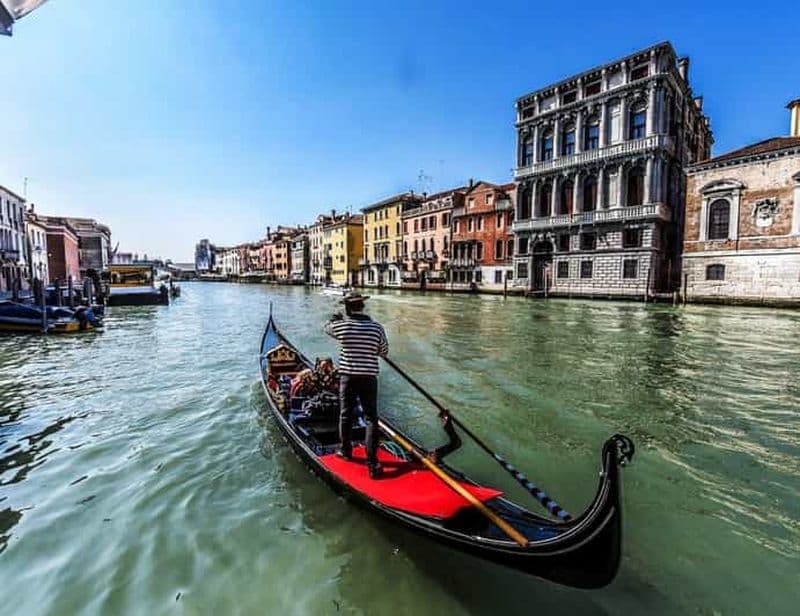 Billet Venise : Promenade privée en gondole sur le Grand Canal depuis le Rialto