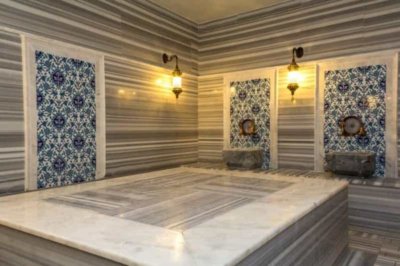 Billet Antalya : hammam en petit groupe dans la vieille ville