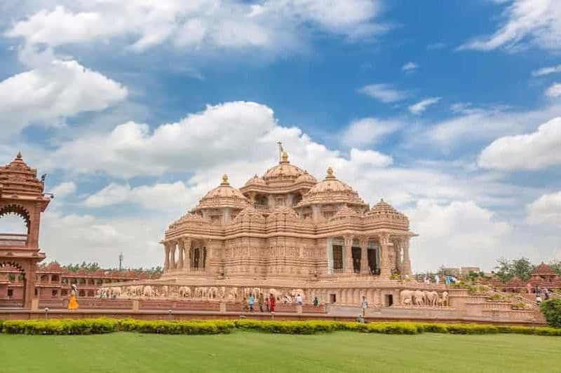 Billet Delhi : visite guidée du temple Akshardham avec spectacle d'eau et de lumière