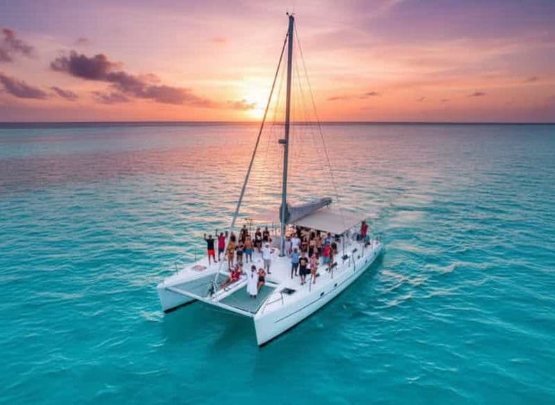 Billet Croisière au coucher du soleil en catamaran à Punta Cana avec barbecue, boissons et vues