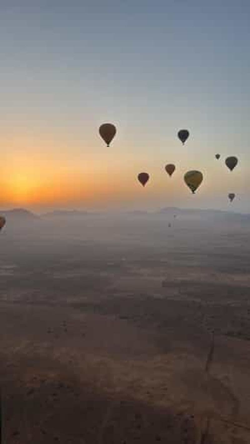 Billet Marrakech : Vol en montgolfière avec petit-déjeuner berbère et promenade à dos de chameau
