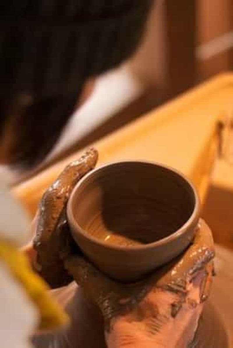 Billet Marrakech : Atelier de poterie avec thé