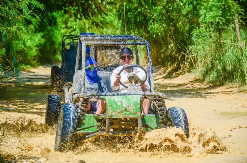 Billet Punta Cana : Visite d'une demi-journée en buggy à la campagne et à la plage de Macao