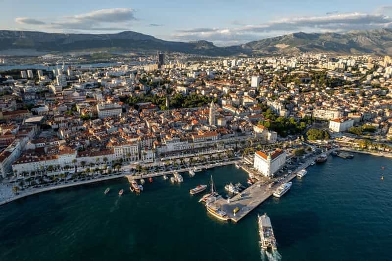 Billet Croisière au coucher du soleil avec musique et vue sur la riviera de Split