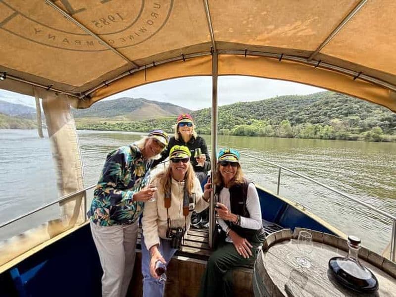 Billet Porto : visite en petit groupe de la vallée du Douro, croisière commentée et déjeuner