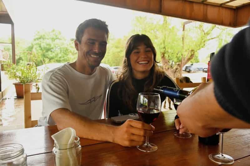 Billet Lisbonne : cours de surf, dégustation de vin à Sesimbra et Arrábida