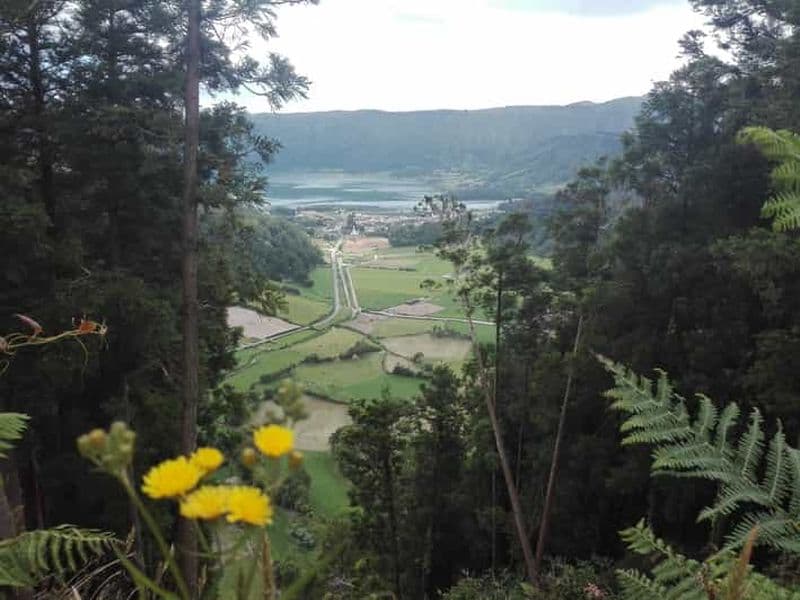 Billet De Ponta Delgada: promenade à Sete Cidades, dégustation et kayak