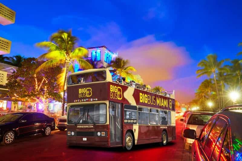 Billet Miami : Visite touristique nocturne en bus à toit ouvert avec guide en chair et en os