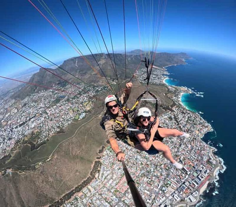 Billet Le Cap : Parapente en tandem avec vue sur la montagne de la Table