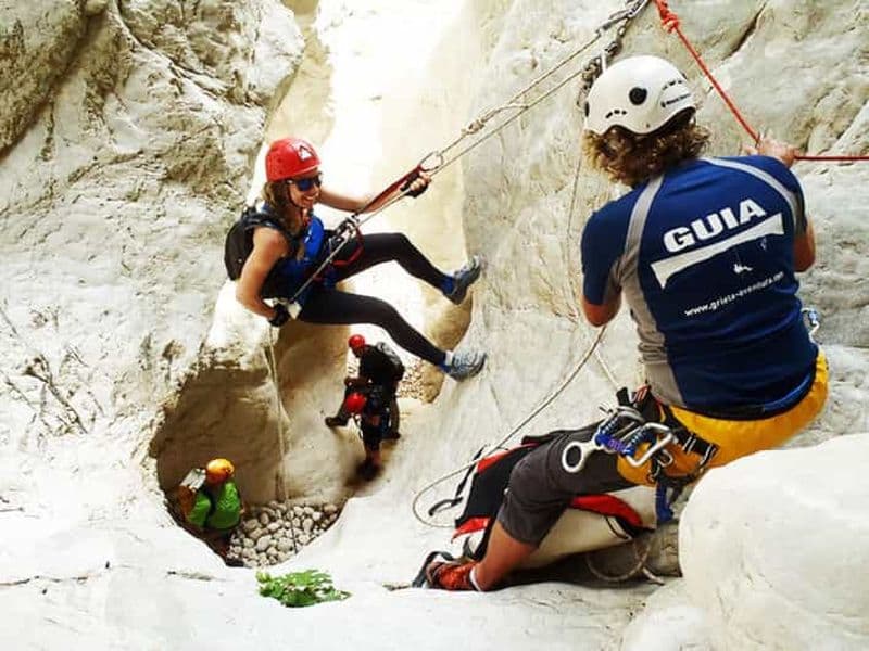 Billet Alicante : Expérience guidée de canyoning dans le Ravin de l'Enfer