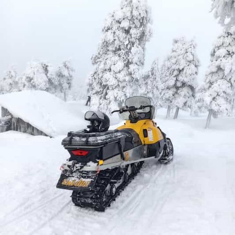 Billet Aventure privée en motoneige et sauna finlandais traditionnel