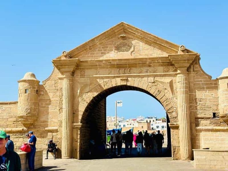Billet Au départ de Marrakech : Excursion d'une journée à Essaouira à dos de chameau, à cheval et en quad