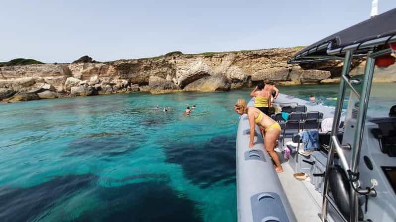 Billet Bonifacio : visite guidée des îles Lavezzi et des grottes