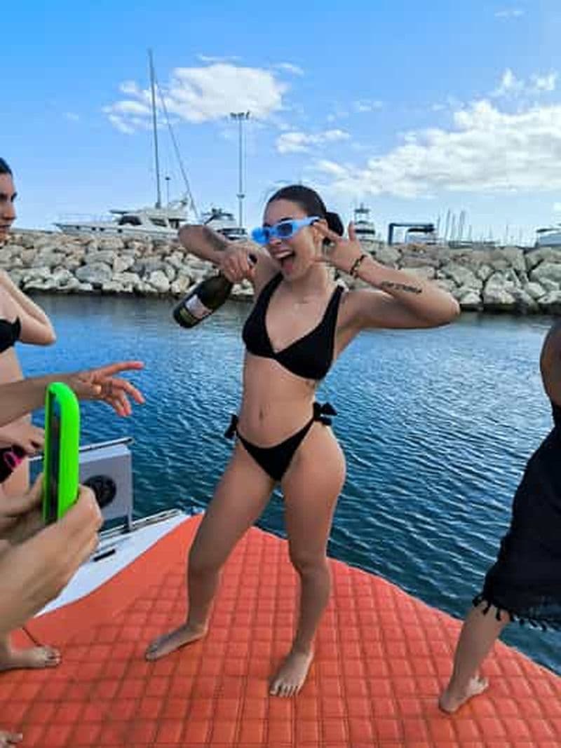 Billet Benalmádena : croisière privée en catamaran avec fête