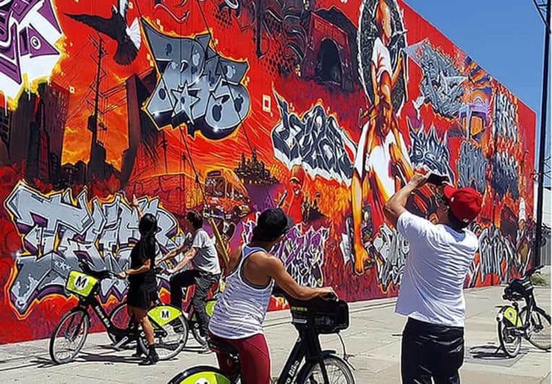 Billet Los Angeles : Visite privée à vélo des graffitis (Alley Adventure Graffiti Bike Tour)