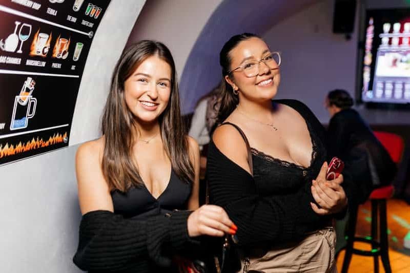 Billet Prague : Expérience au Shots Bar & Club avec cocktail de bienvenue