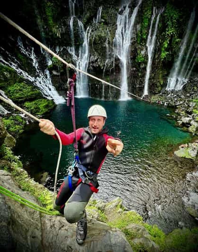 Billet Réunion : Canyoning à la Rivière Langevin - Ludique & Aquatique