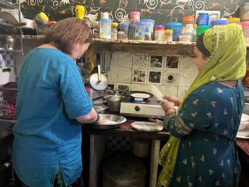 Billet Cours de cuisine - Poulet au beurre et fabrication de chapati avec prise en charge